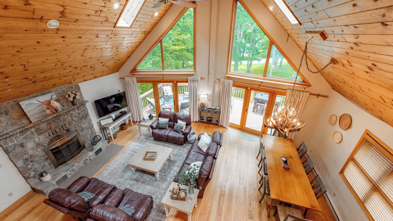Photo of Livingroom in Blakeslee