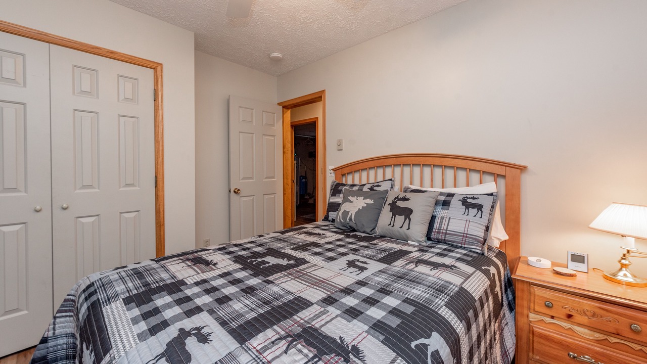 Photo of Bedroom in Blakeslee