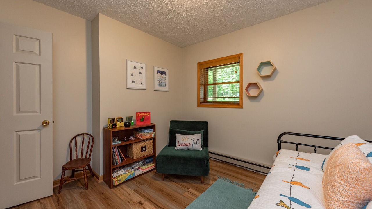 Photo of Bedroom in Blakeslee