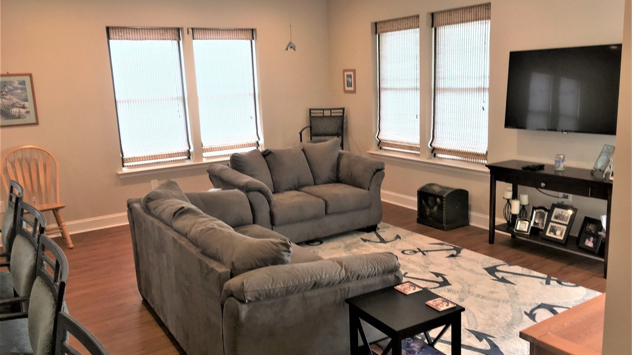 Photo of Livingroom in Cape May Court House
