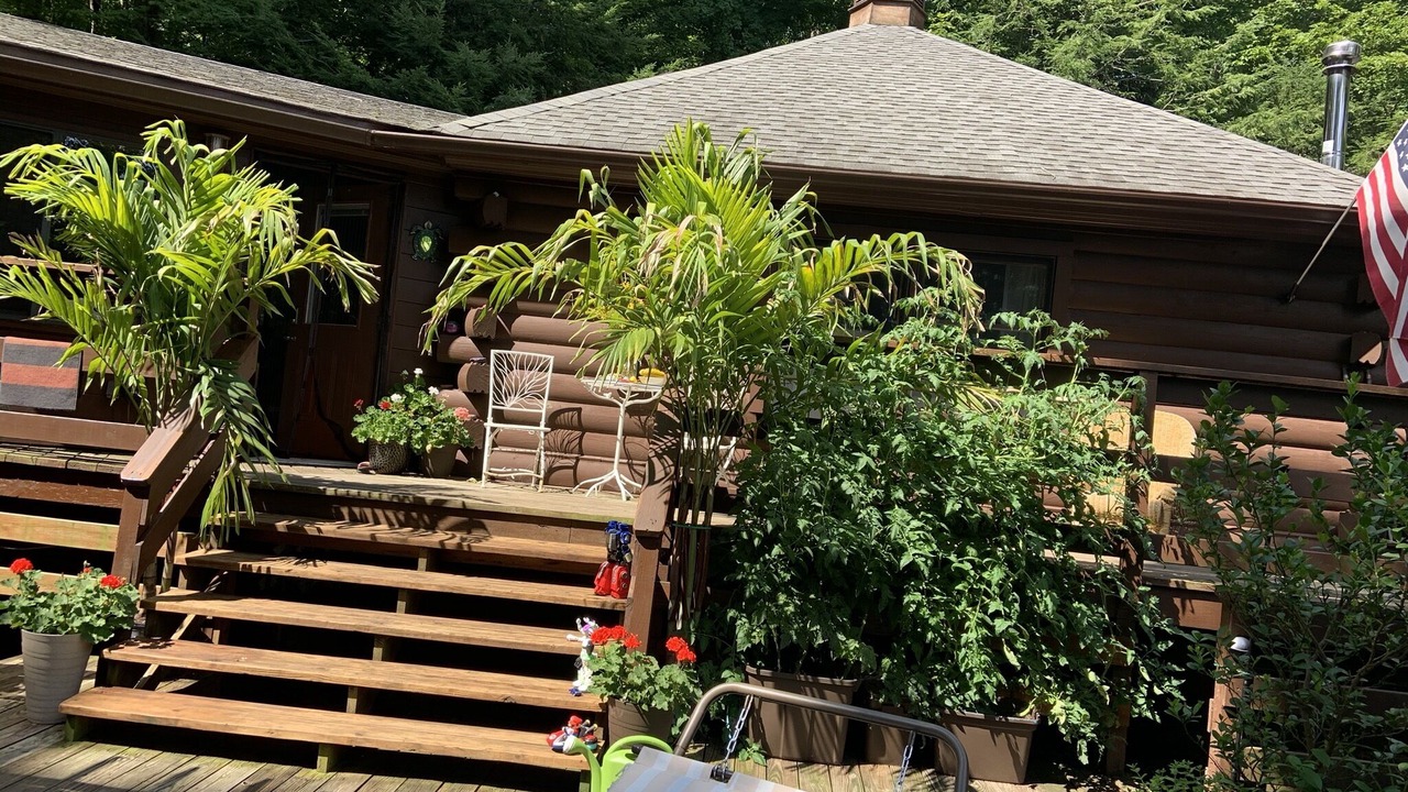 Photo of Outdoor in Greentown