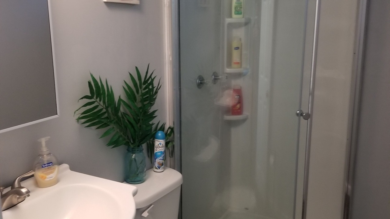 Photo of Bathroom in Rush