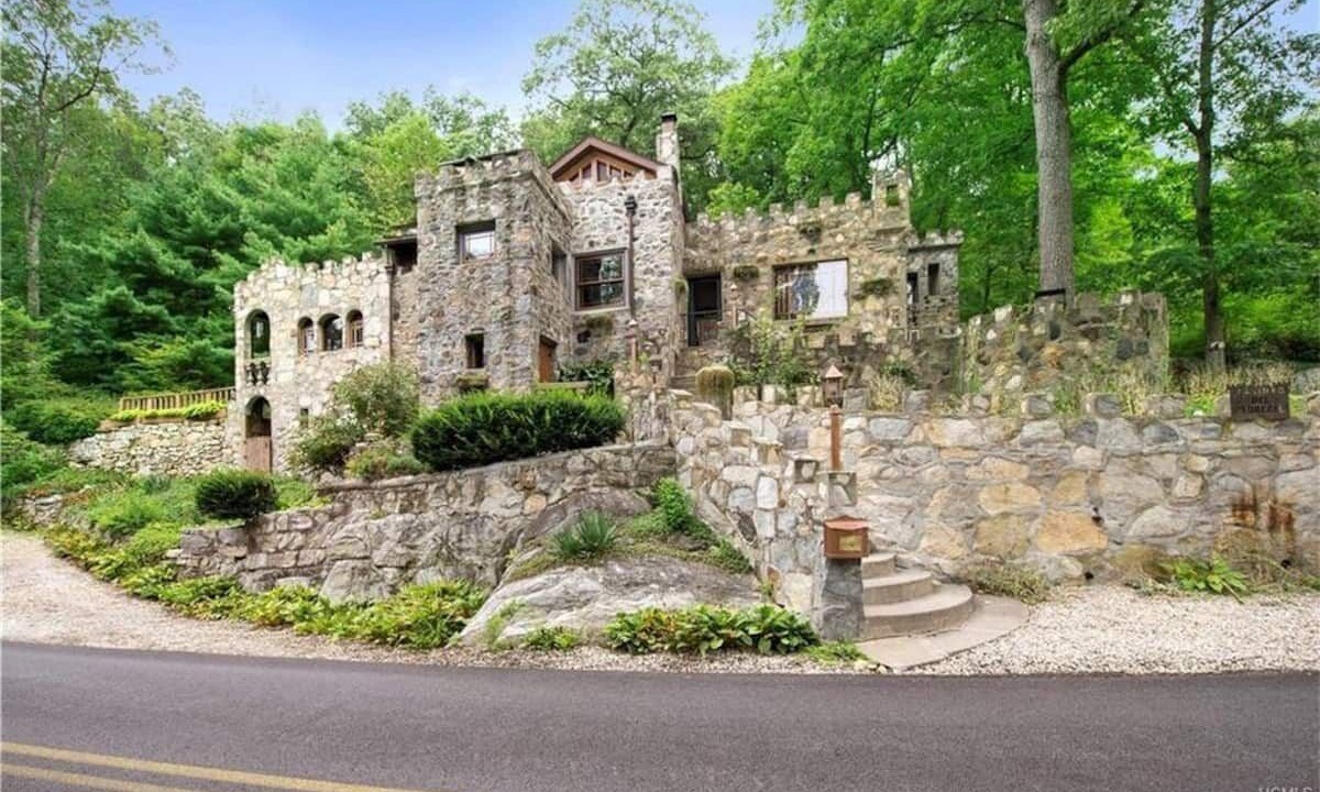 Photo of Outdoor in Lake Peekskill