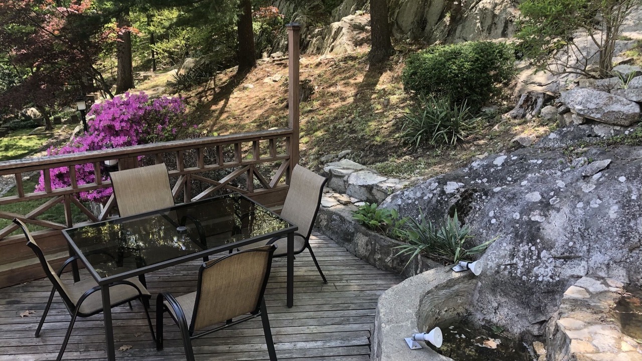 Photo of Outdoor in Lake Peekskill