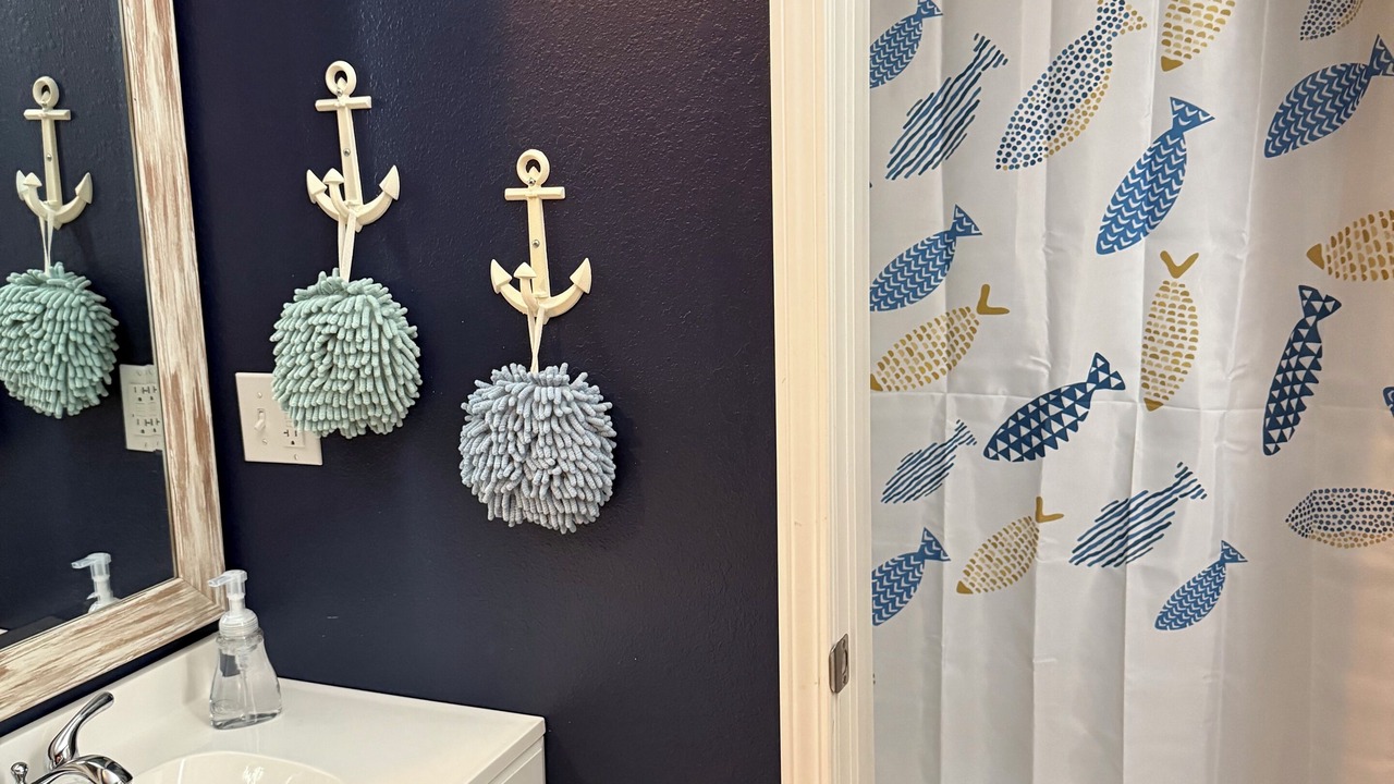 Photo of Bathroom in Lakeside Estates