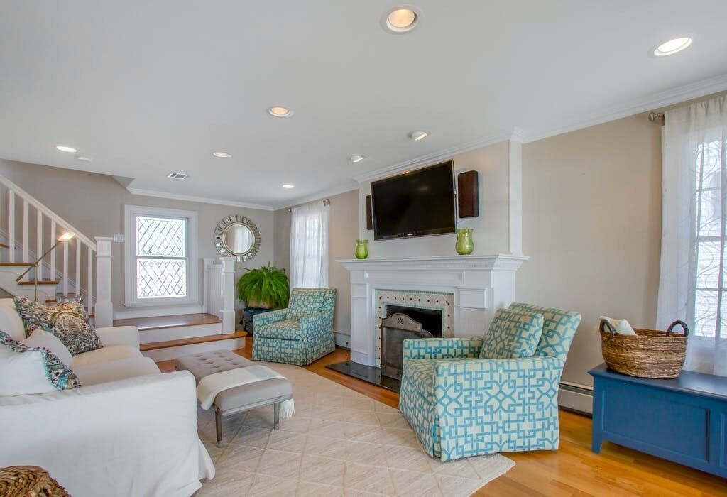 Photo of Livingroom in Spring Lake