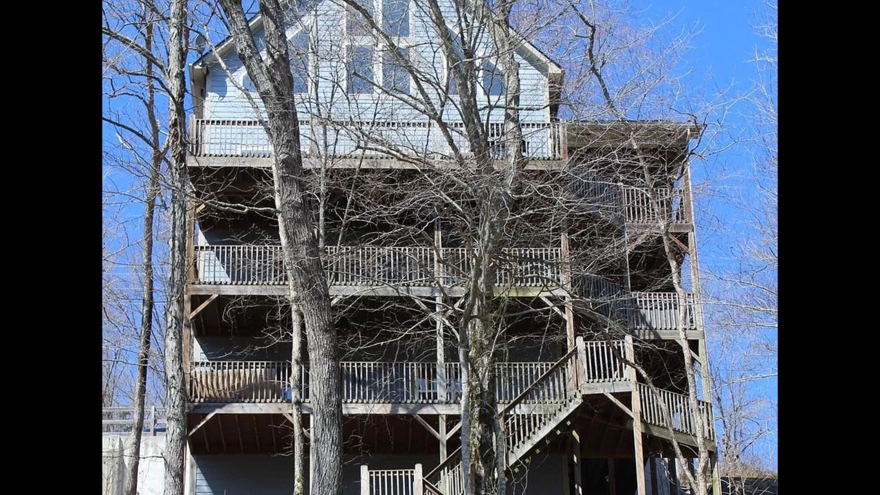 Photo of Outdoor in Flat Hollow Marina