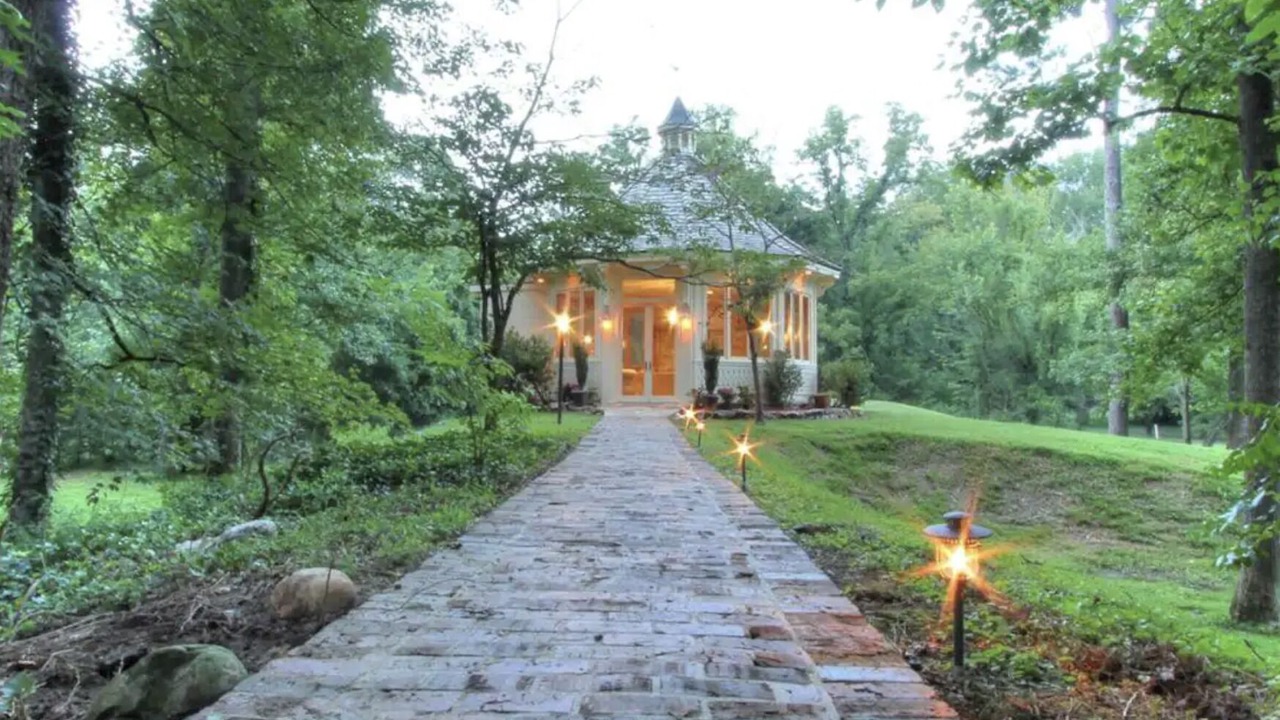 Photo of Outdoor in Cleveland