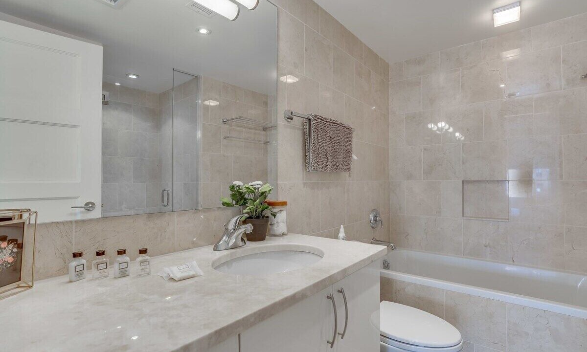 Photo of Bathroom in Chinatown