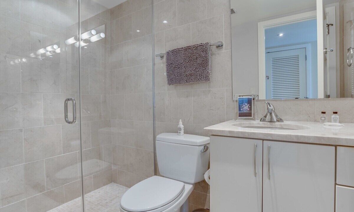 Photo of Bathroom in Chinatown