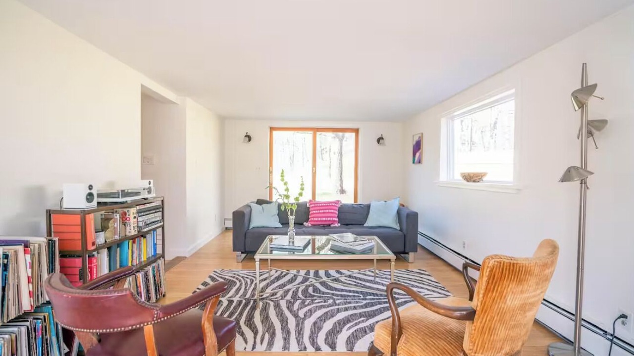 Photo of Livingroom in Accord