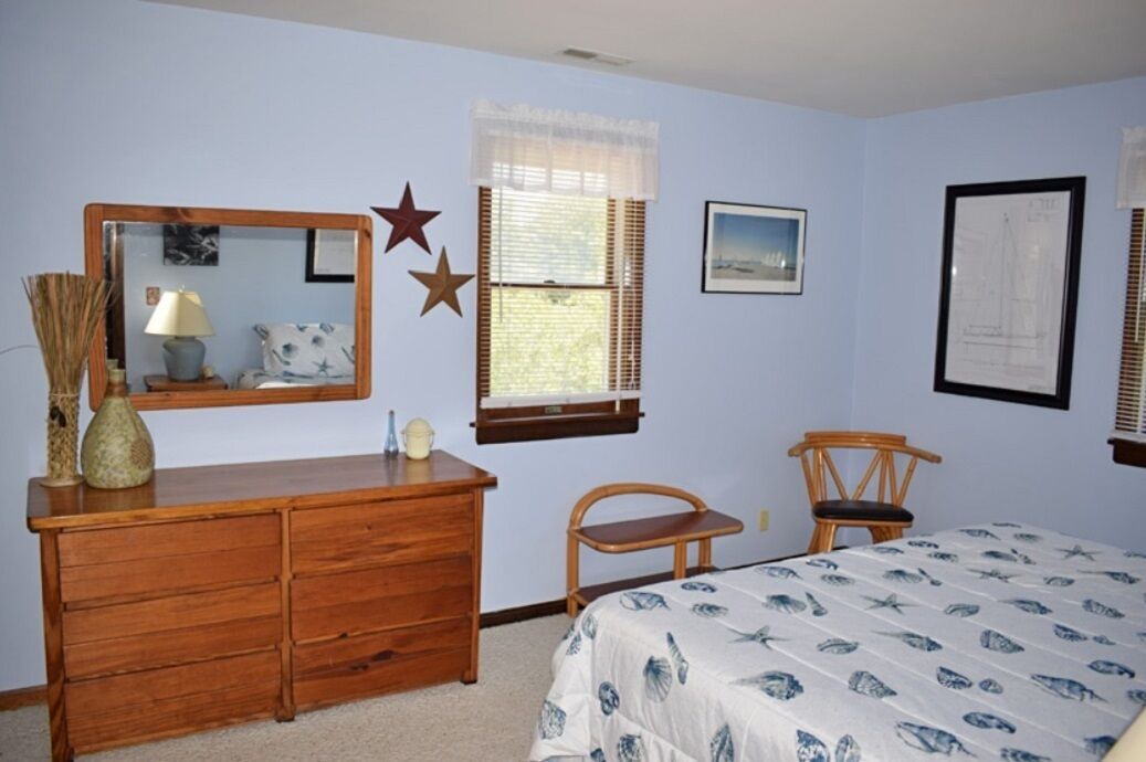 Photo of Bedroom in Deep Hole
