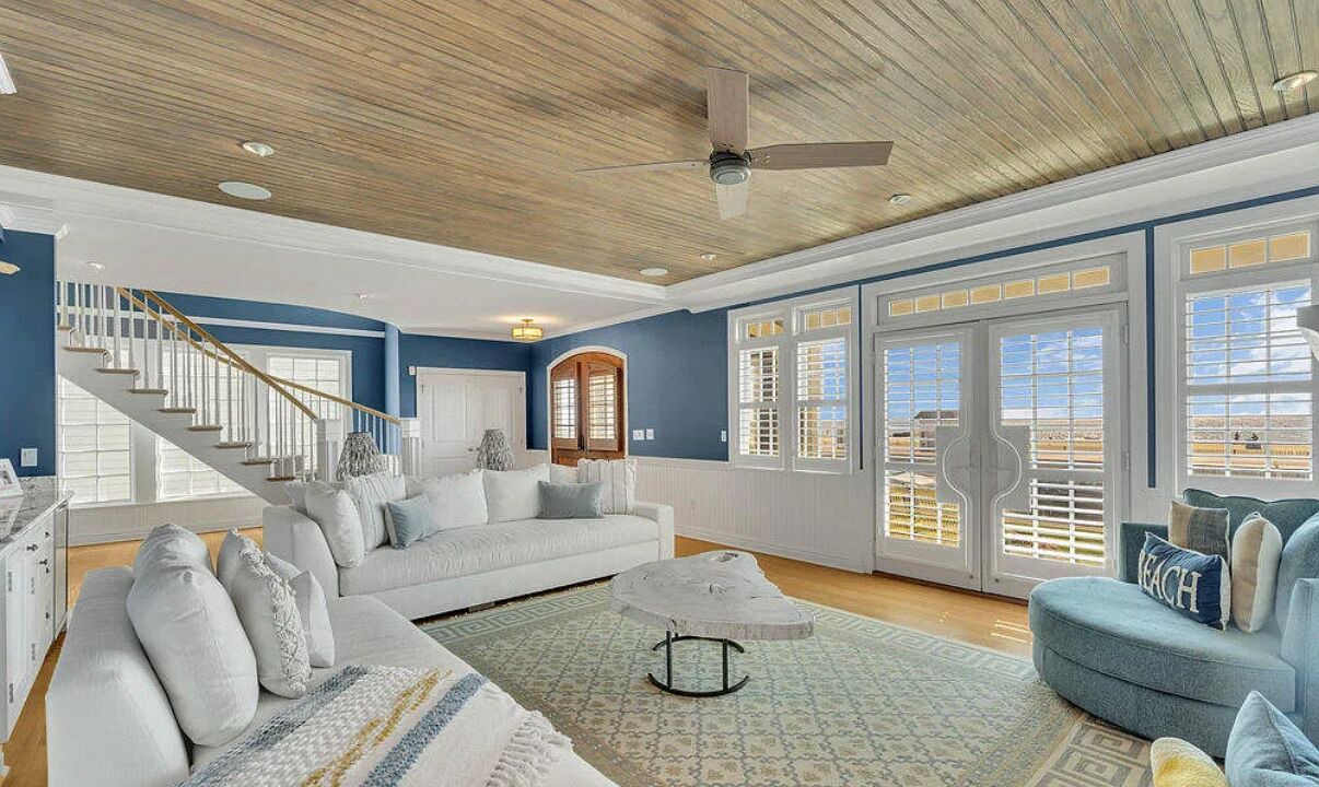 Photo of Livingroom in Wall