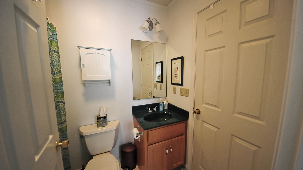 Photo of Bathroom in Rock Hall