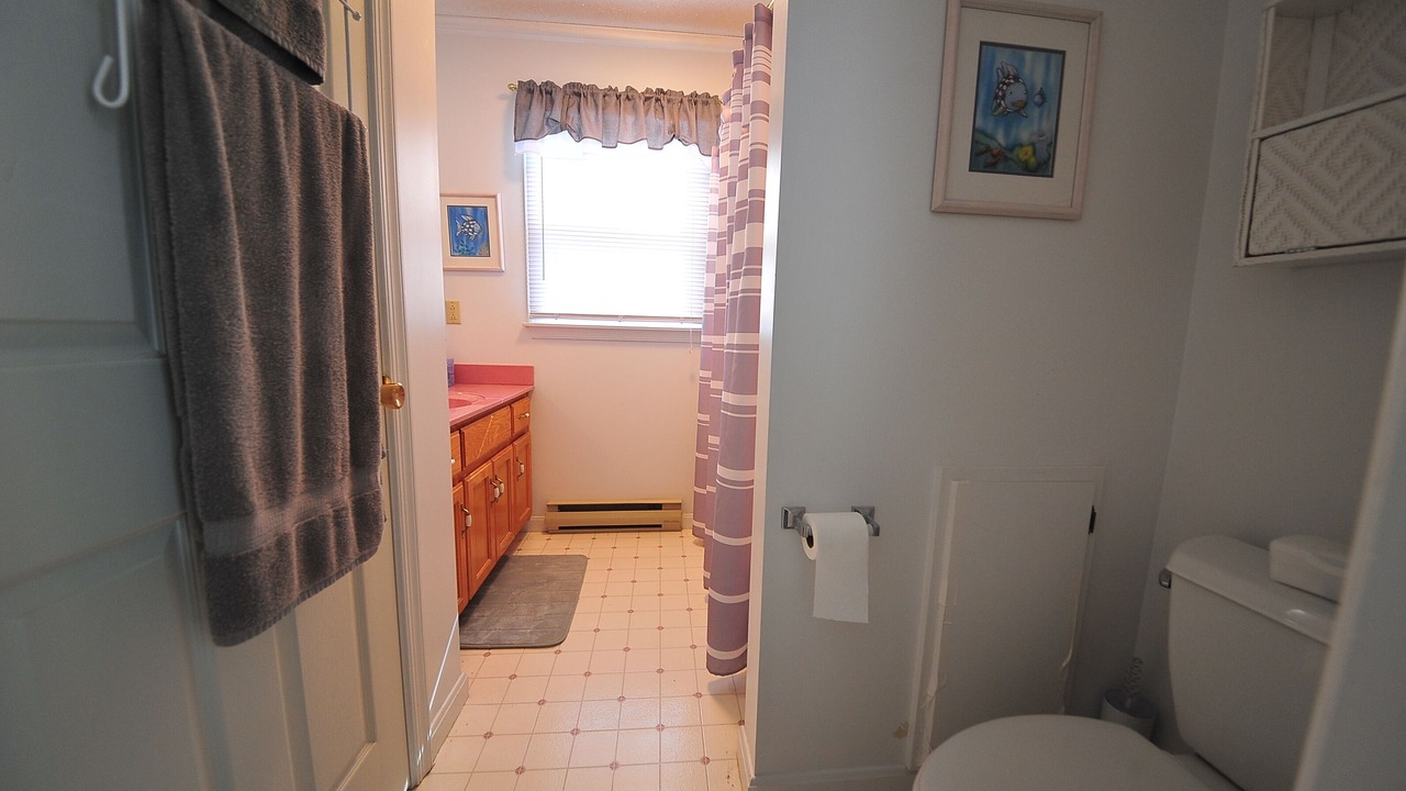 Photo of Bathroom in Rock Hall