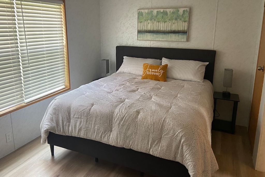 Photo of Bedroom in Norwalk