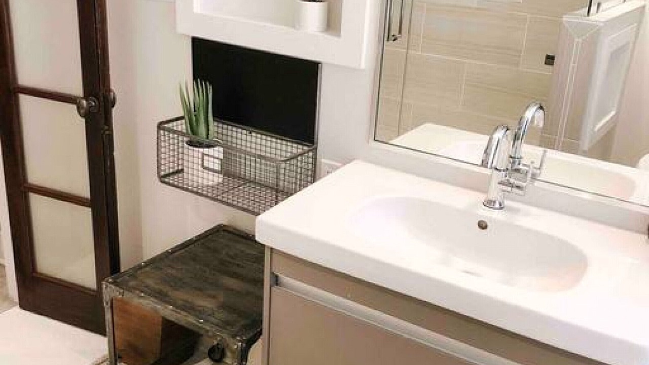 Photo of Bathroom in Old City