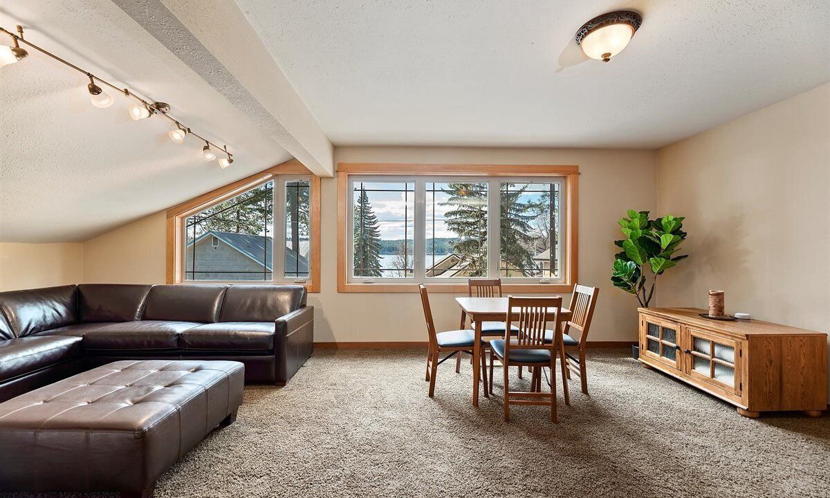 Photo of Livingroom in McCall