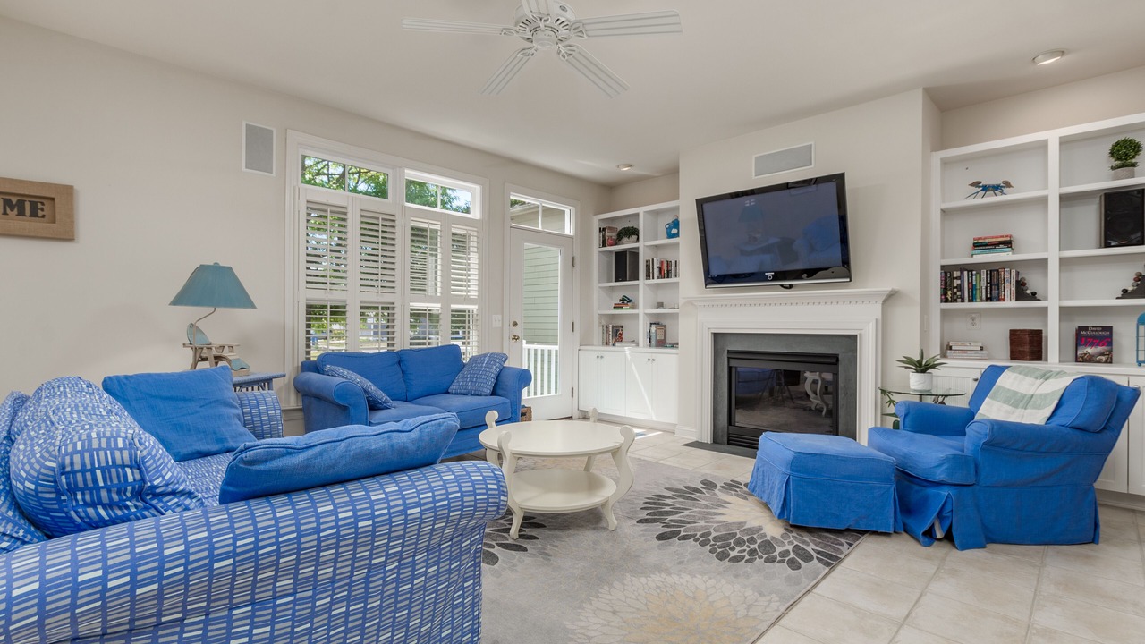 Photo of Livingroom in Long Neck