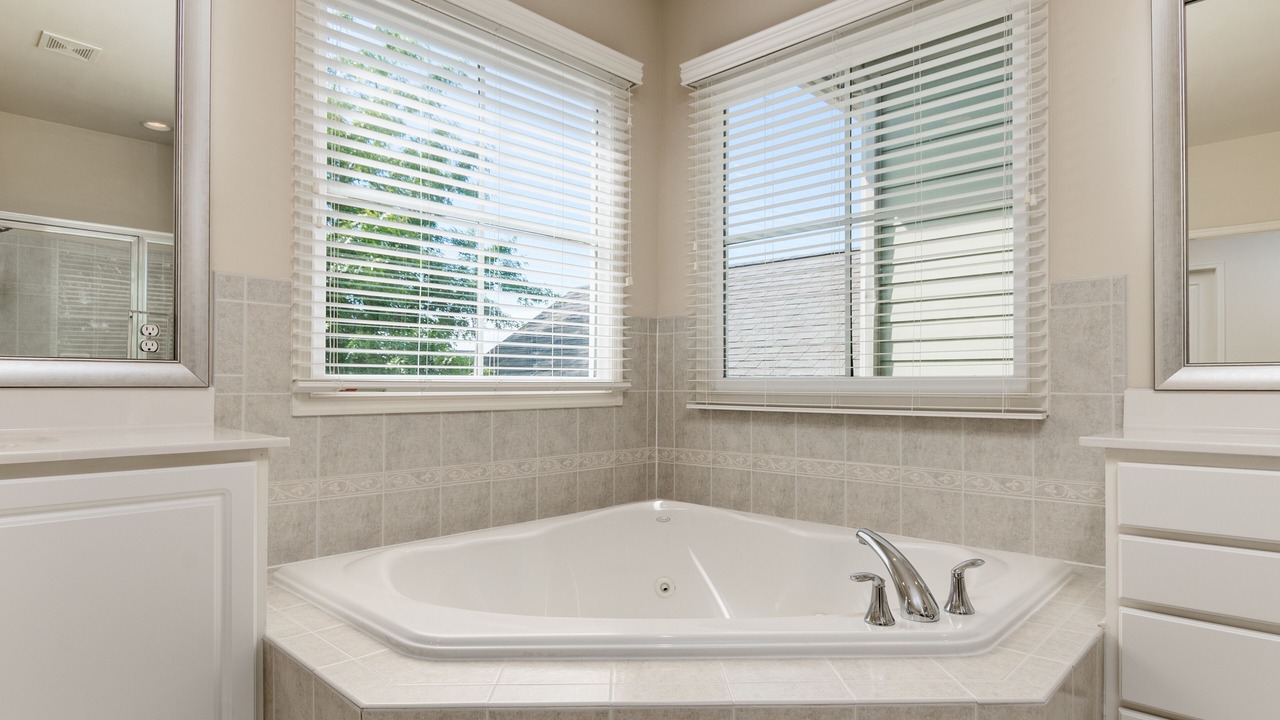 Photo of Bathroom in Long Neck