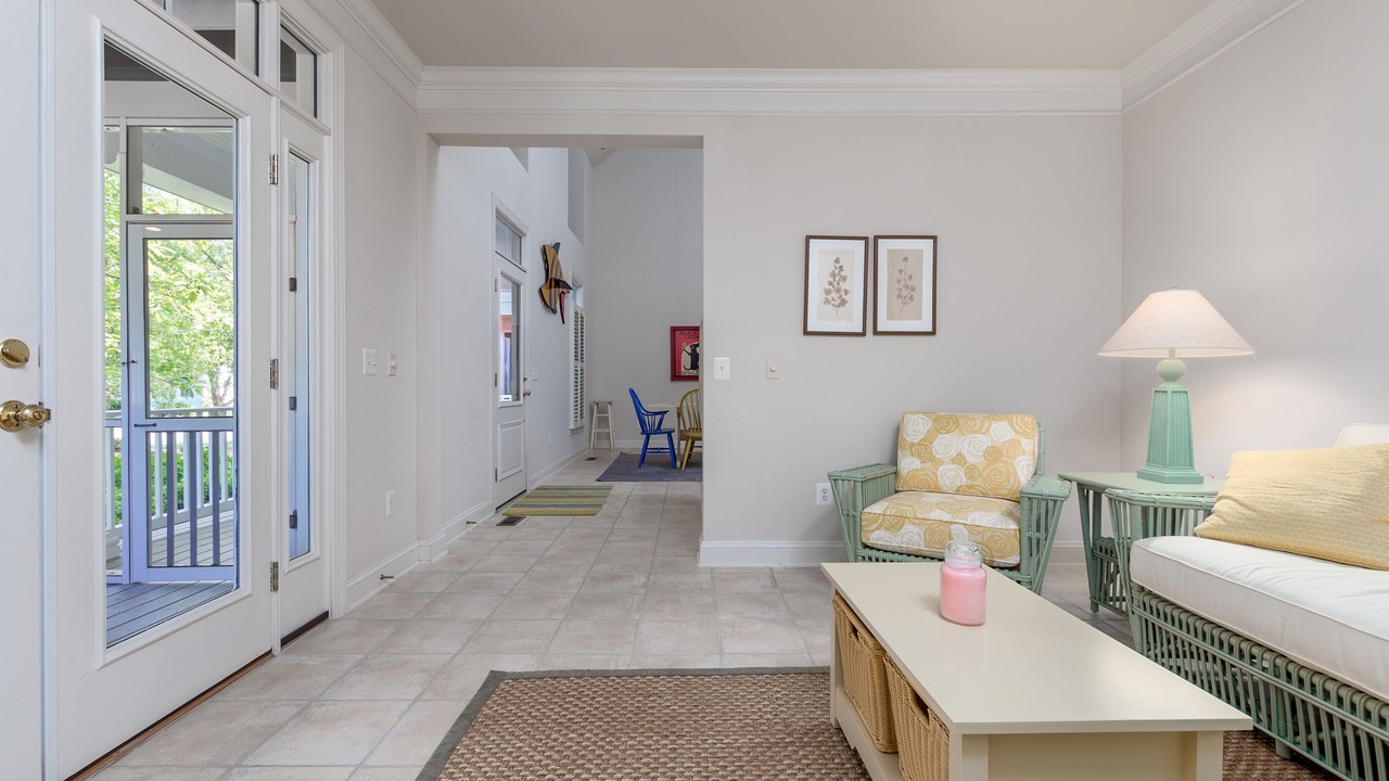 Photo of Livingroom in Long Neck