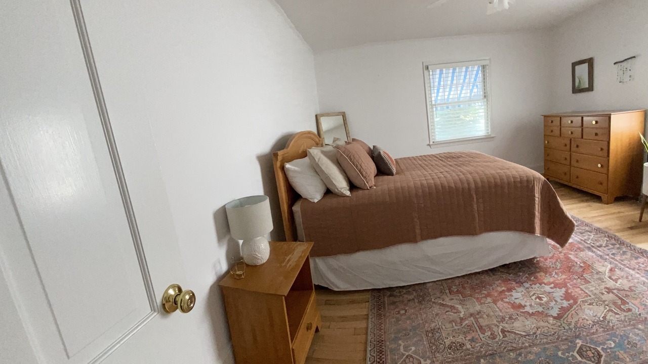 Photo of Bedroom in Avon