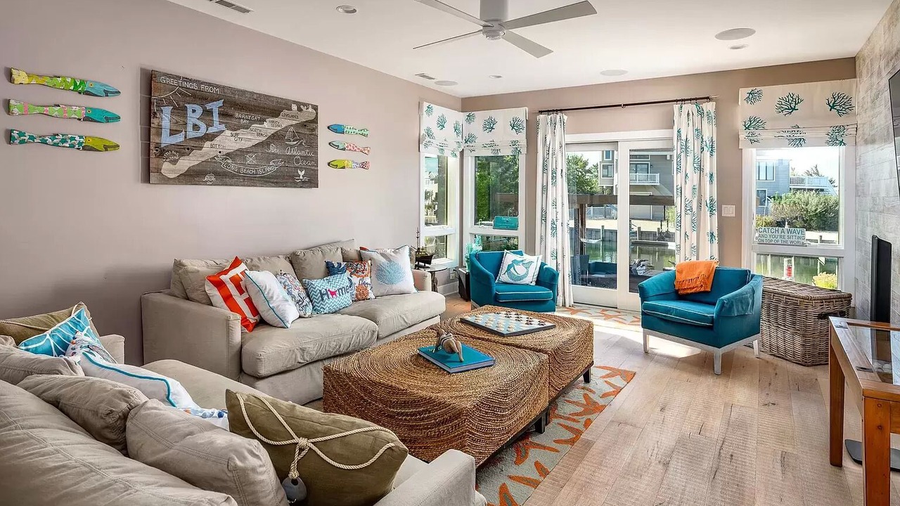 Photo of Livingroom in Loveladies