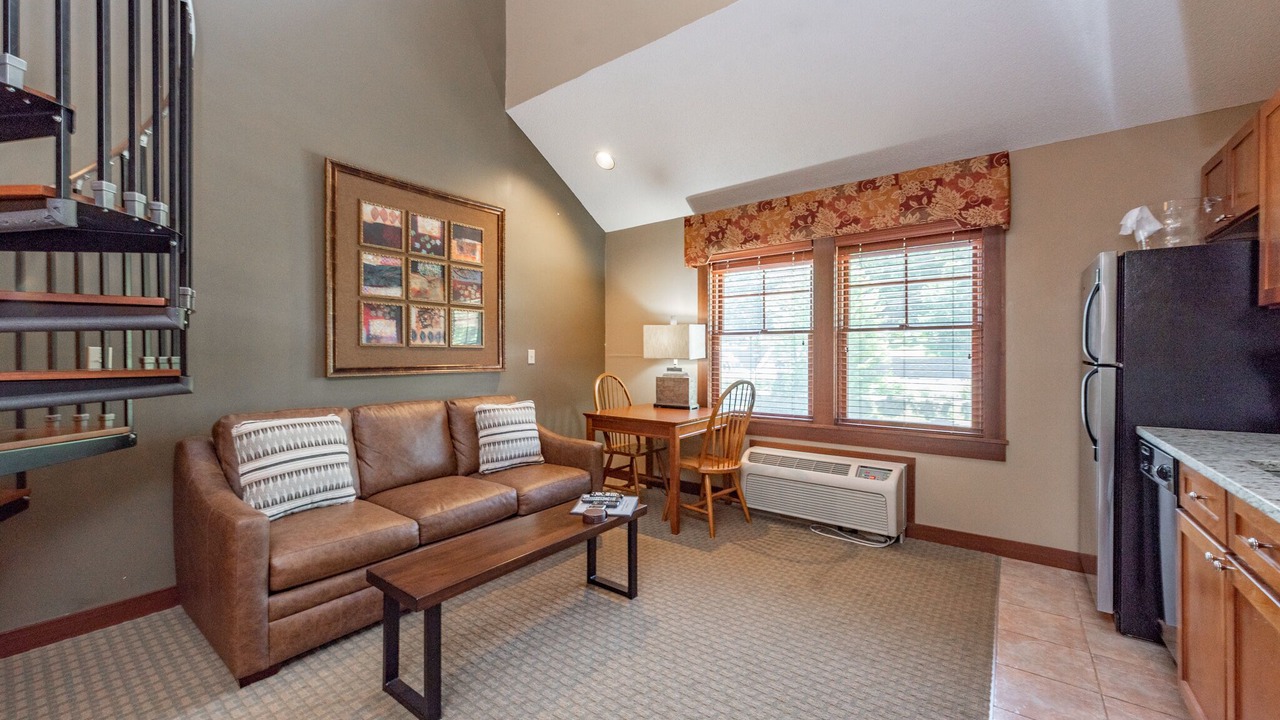 Photo of Livingroom in Thayerville
