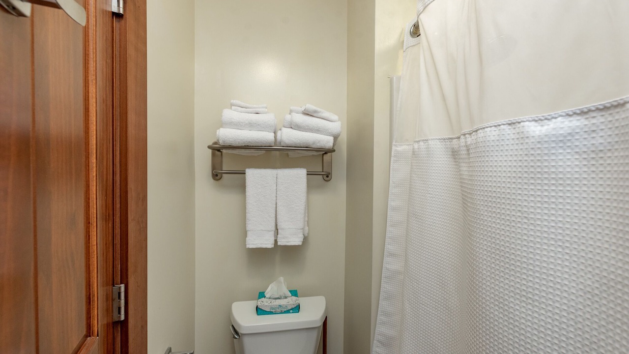 Photo of Bathroom in Thayerville