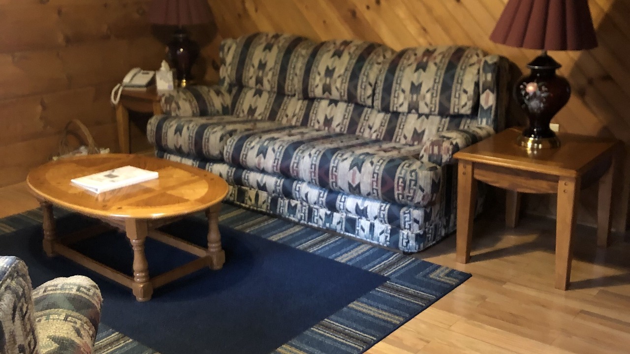 Photo of Livingroom in Oneida
