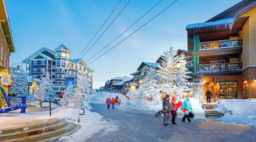 Photo of Outdoor in Snowshoe