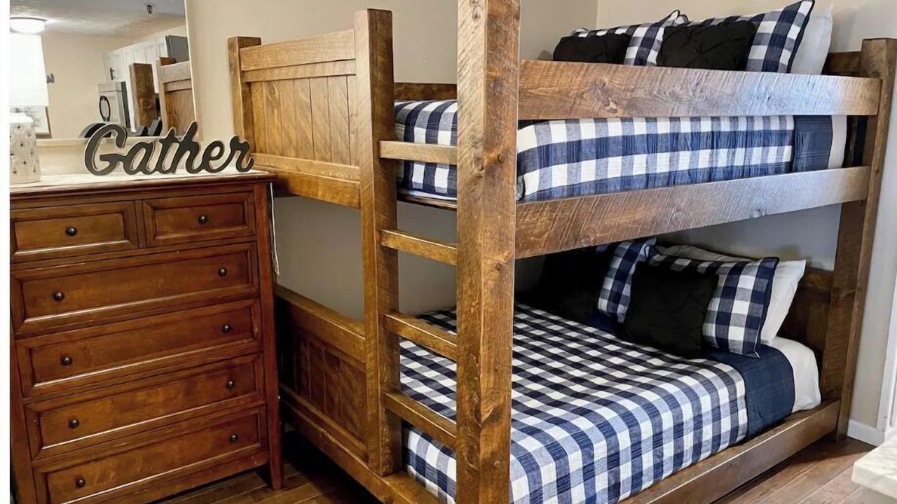 Photo of Bedroom in Snowshoe