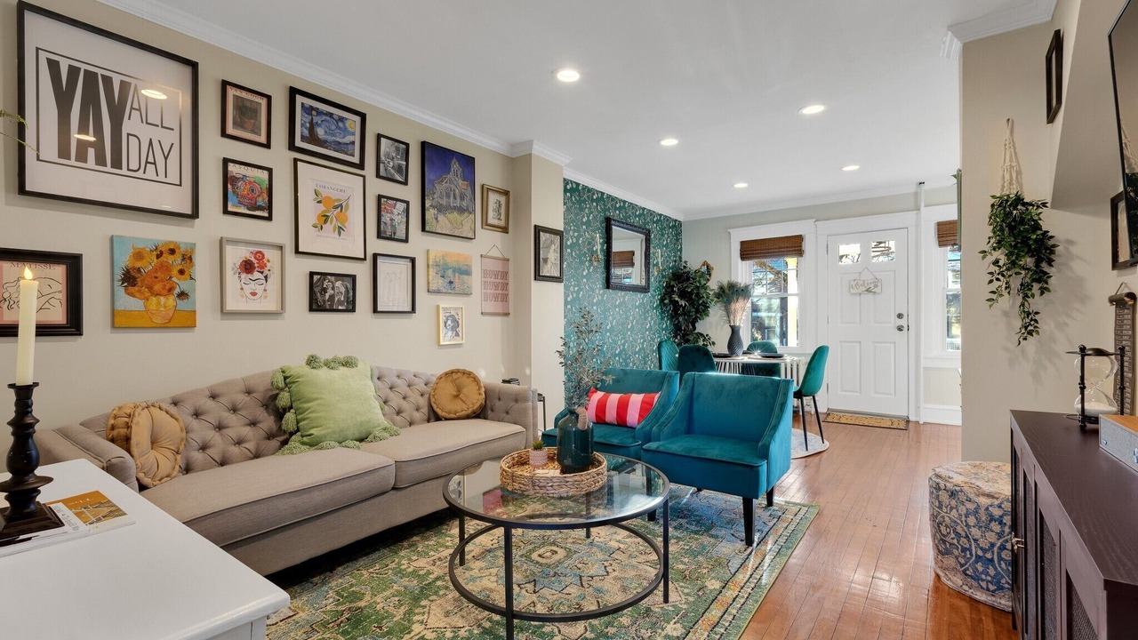Photo of Livingroom in Kennett Square