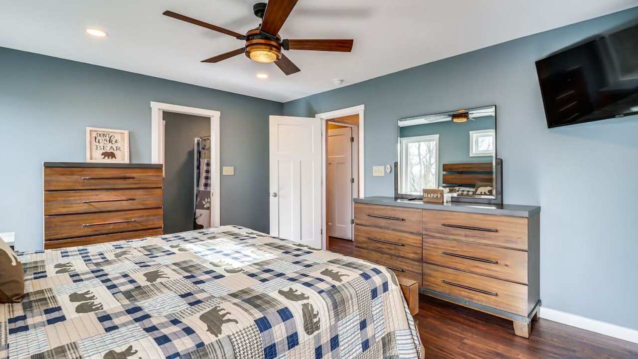 Photo of Bedroom in Sybertsville