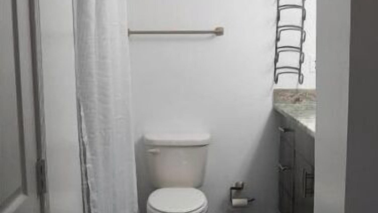 Photo of Bathroom in Medical District
