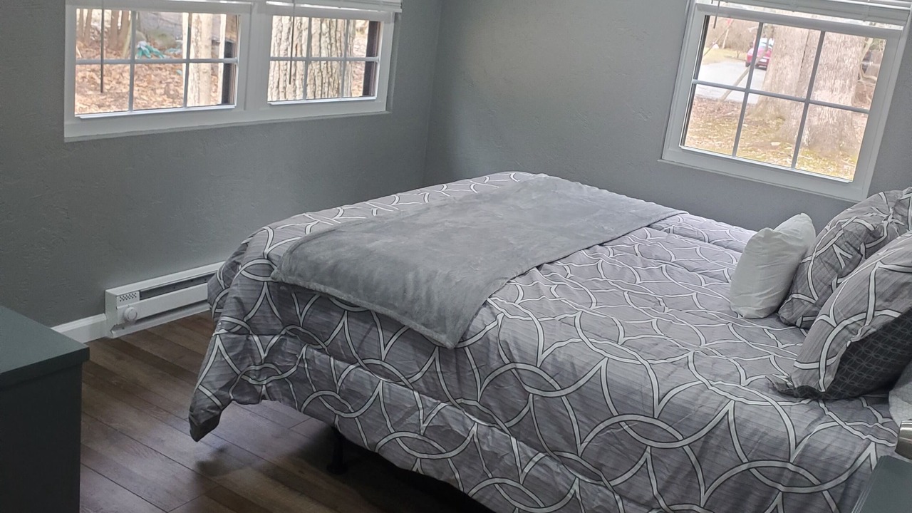Photo of Bedroom in Gray