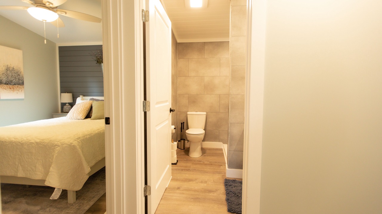 Photo of Bedroom in Flat Rock