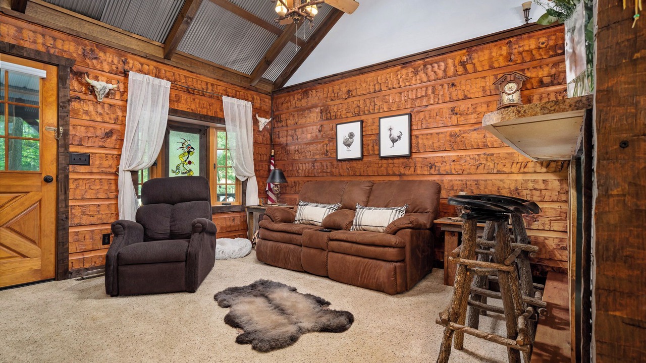 Photo of Bedroom in Jamestown