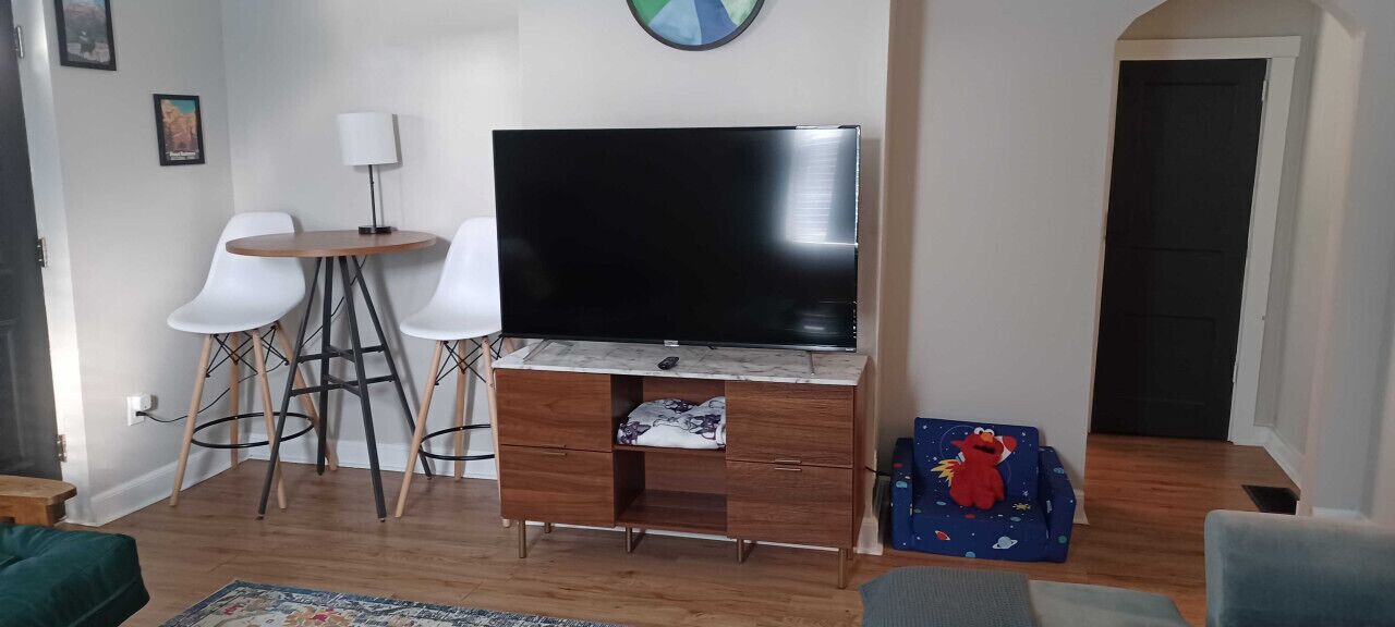 Photo of Bedroom in Nelsonville