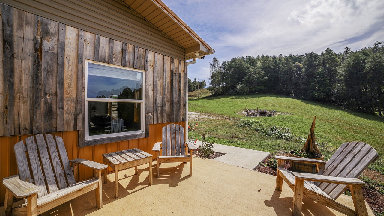 Photo of Patio Balcony in Big Creek