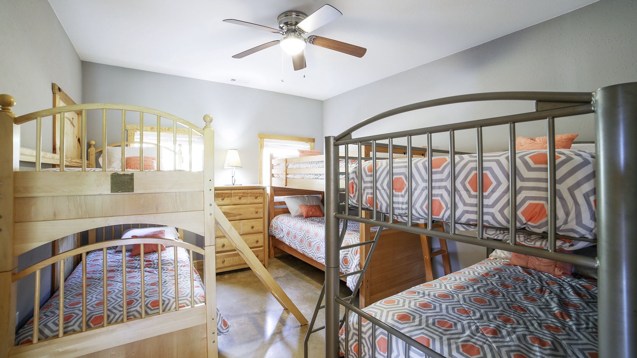 Photo of Bedroom in Big Creek