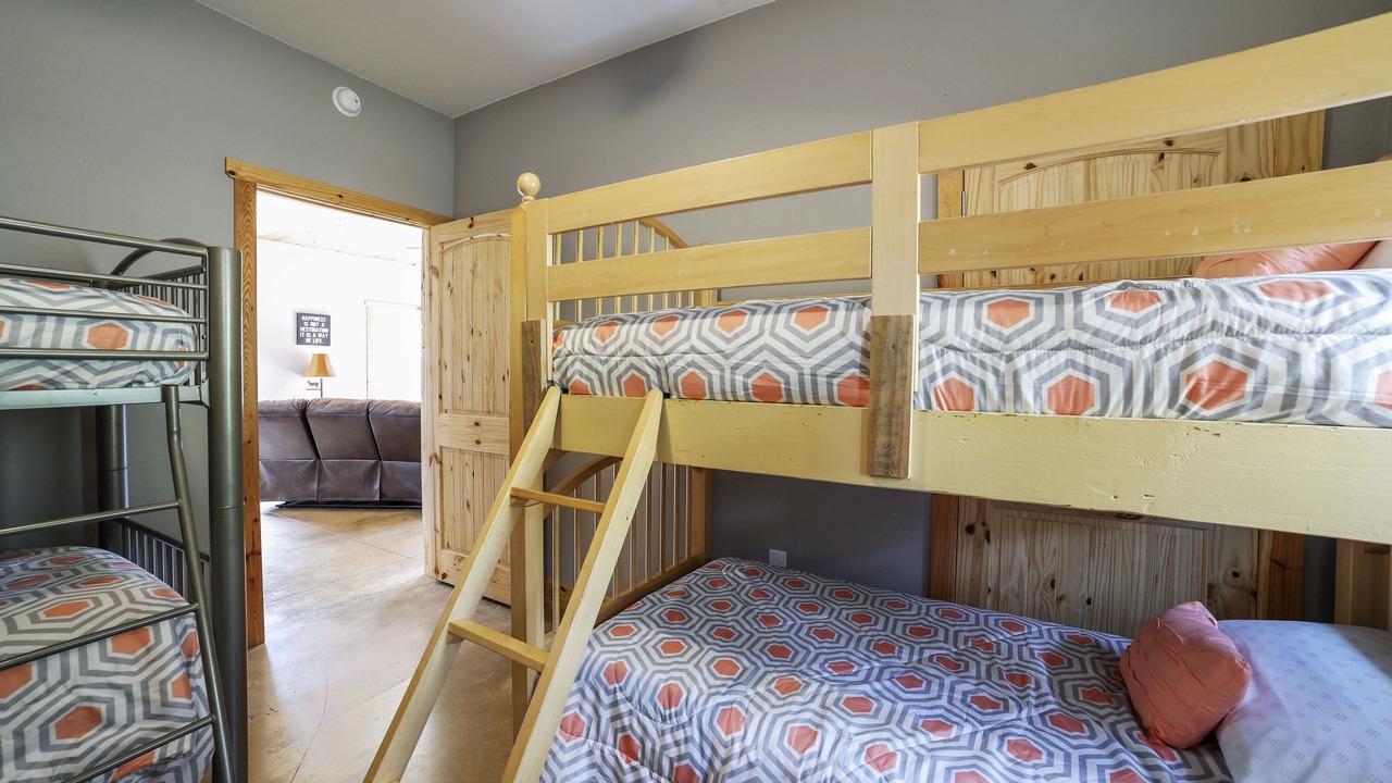 Photo of Bedroom in Big Creek