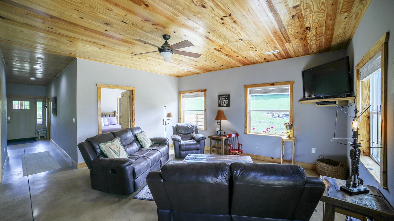 Photo of Livingroom in Big Creek