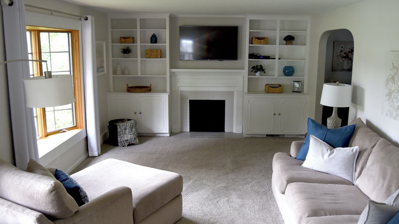 Photo of Livingroom in Warren