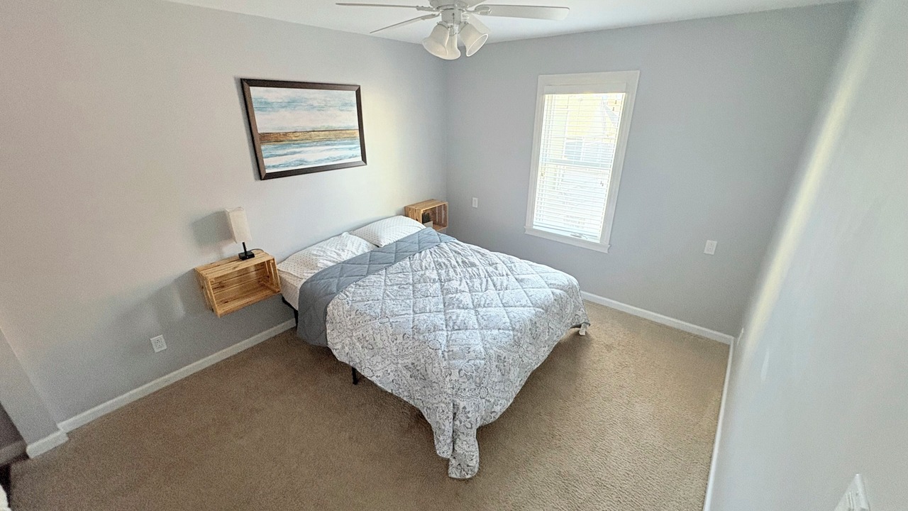 Photo of Bedroom in Chatham-Arch