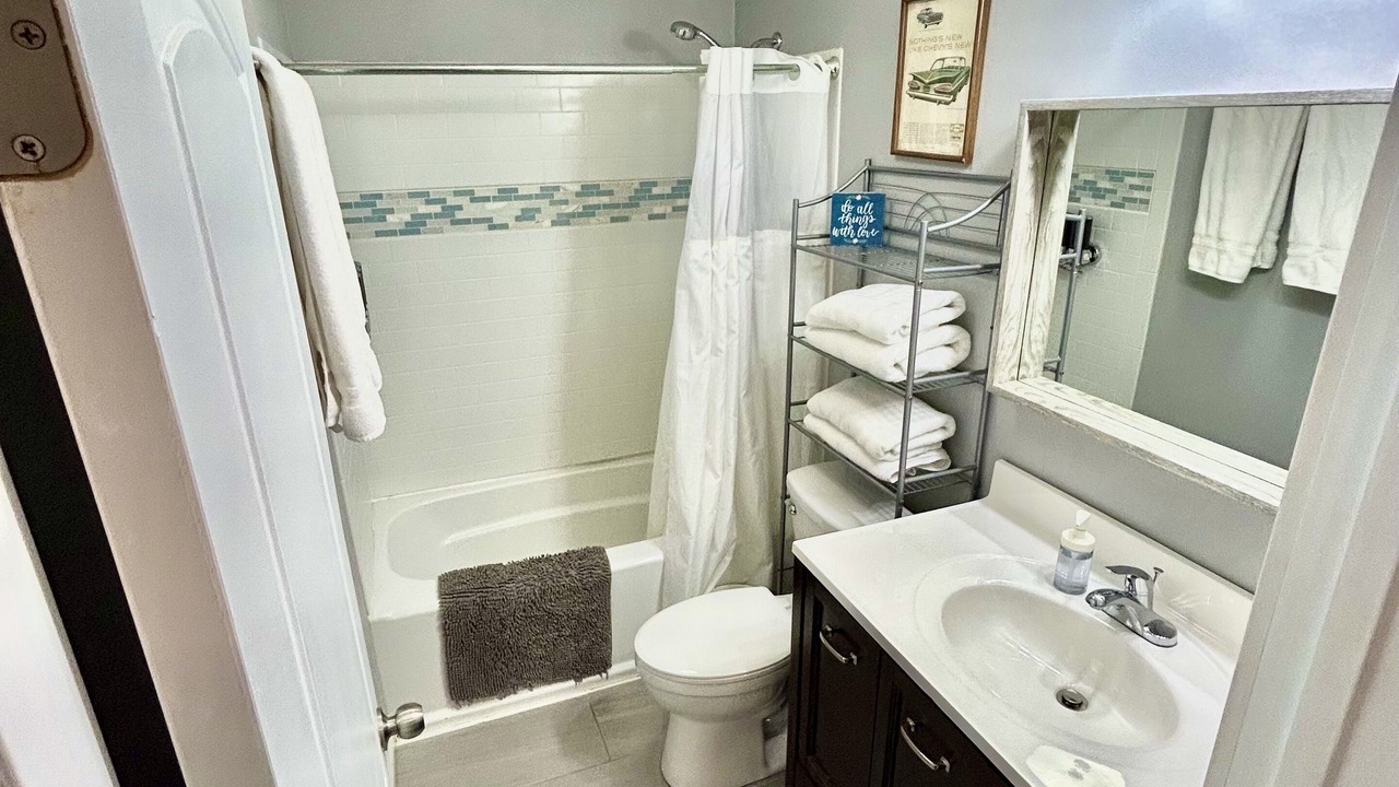 Photo of Bathroom in Chatham-Arch