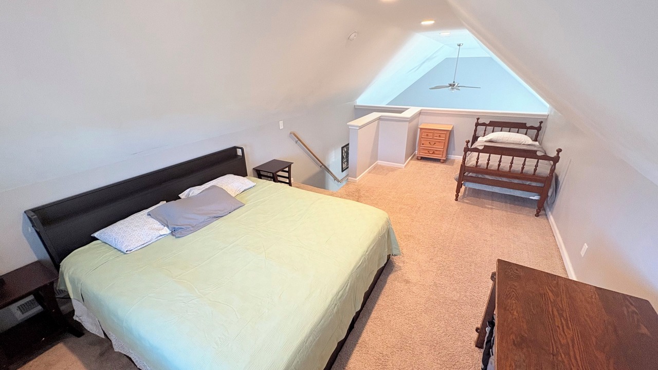 Photo of Bedroom in Chatham-Arch