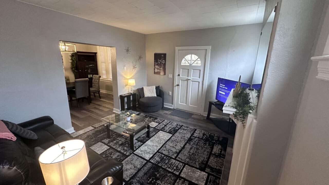 Photo of Livingroom in Brentwood