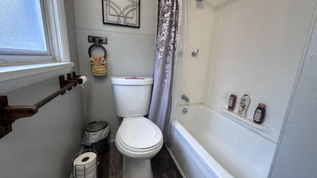 Photo of Bathroom in Brentwood