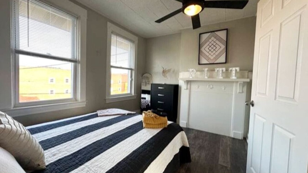 Photo of Bedroom in Brentwood
